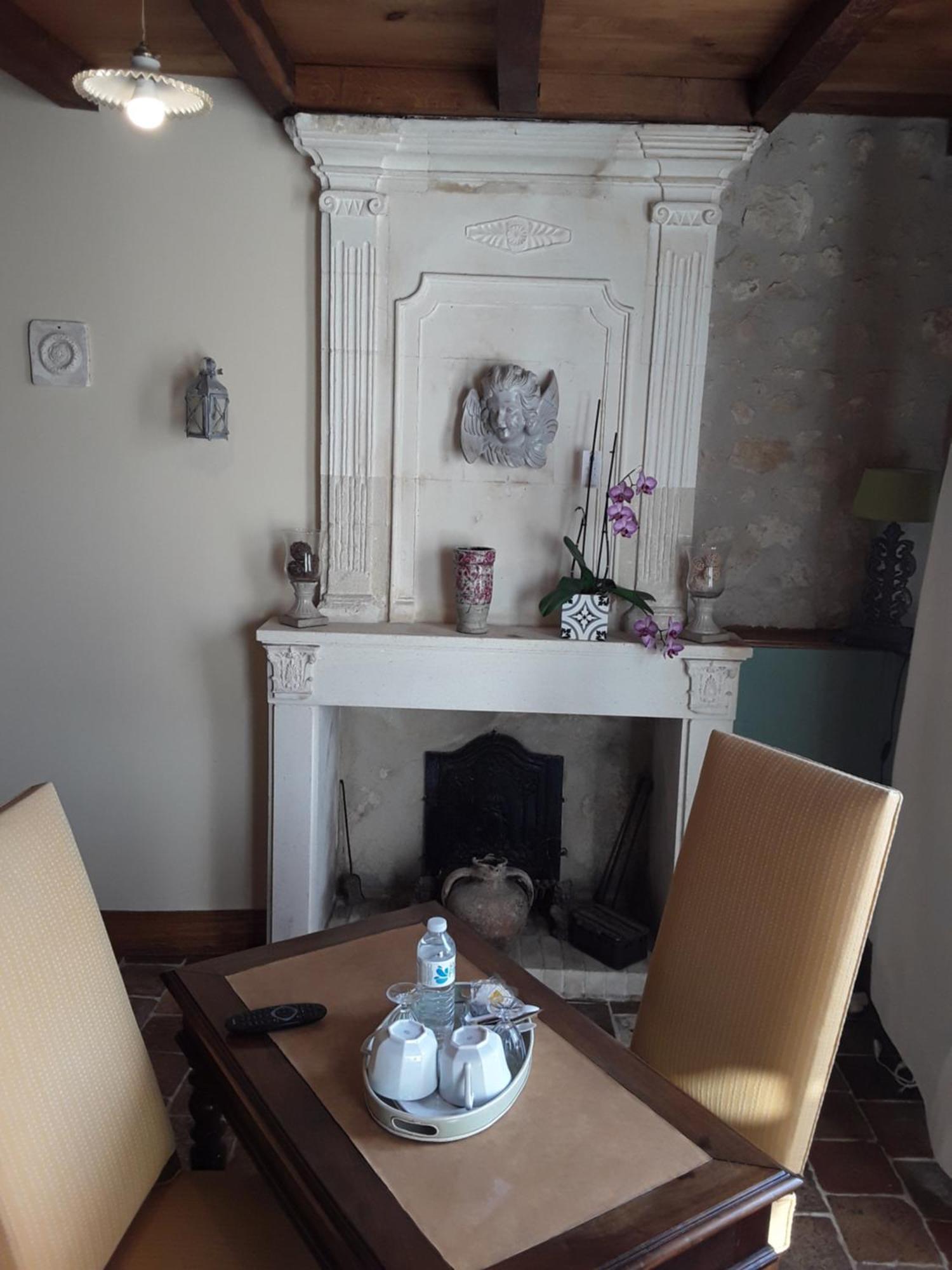 Domaine Les Galards Bed & Breakfast Le Garde Eksteriør bilde