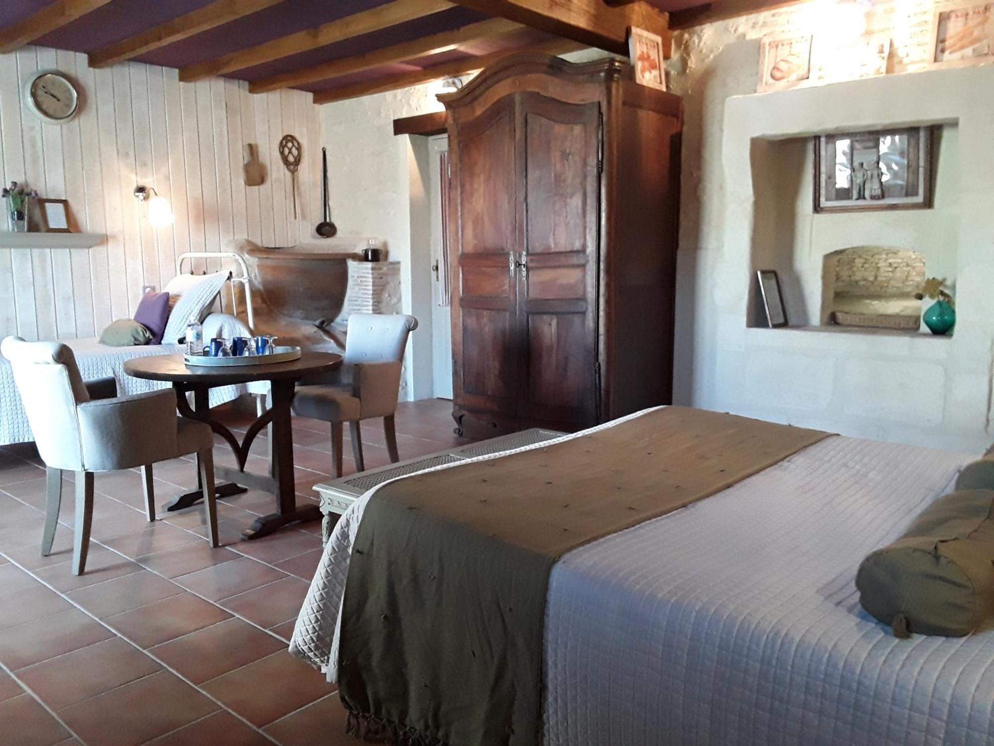 Domaine Les Galards Bed & Breakfast Le Garde Eksteriør bilde